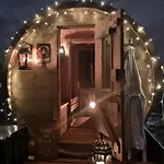Romantischer Pod - Gegen Aufpreis Mit Hot Tub - Whirlpool & Sauna אוהל מפואר
